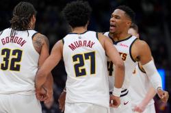 yabo app-赛前斯图加特扳平良机——NBA季后赛节点到来，态度坚定，轮换策略成焦点-yabo app